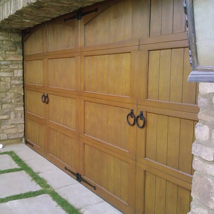 6 Types of Pella Garage Doors?