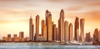 Why Emaar Beachfront Dubai Apartments are Best for Living?